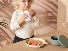 Liewood rabbit peppermint wheat yellow mix tallerken Olivia silikone (2-pak)